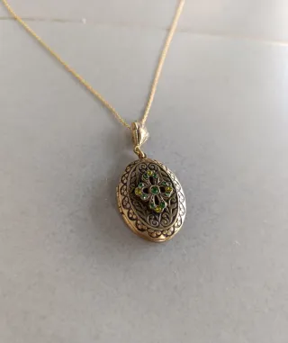Conjunto Colgante y Pendientes