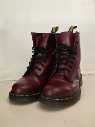 Dr. Martens Talla 37 Granates