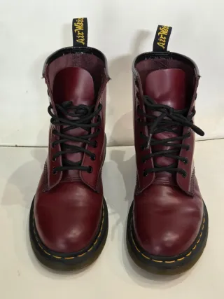 Dr. Martens Talla 37 Granates