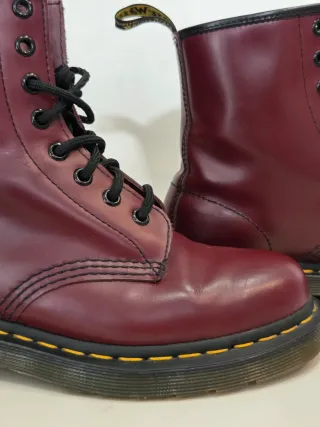 Dr. Martens Talla 37 Granates