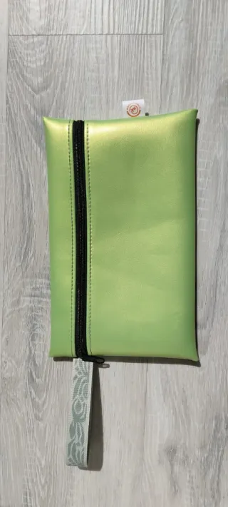 Pochette da polso REDO verde brillante