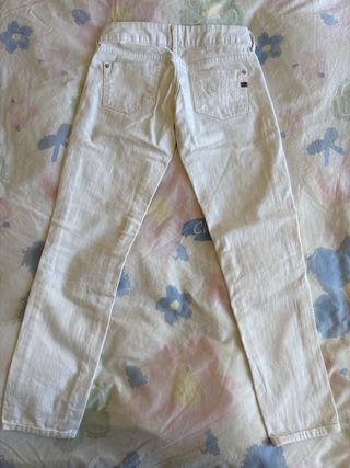 Pantalones blancos Mango
