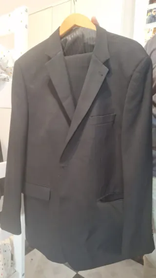 Traje chaqueta negro talla 60