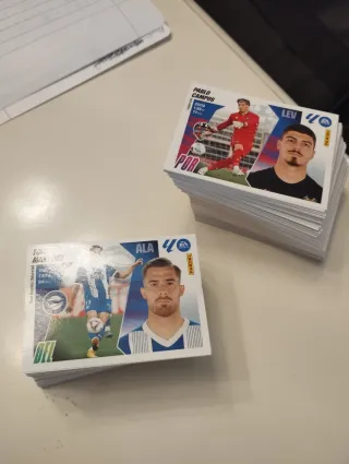 Lote 400 cromos Liga 25-26
