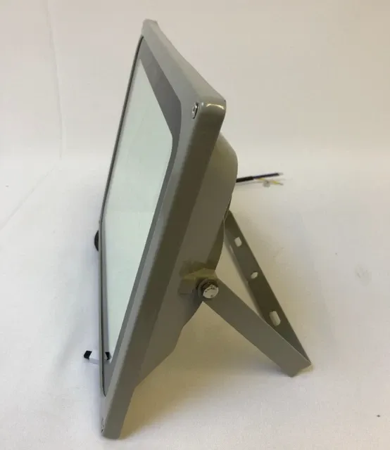 Faro LED RGB 100W Esterno con Telecomando