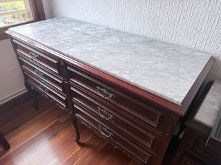 Juego Mesitas Noche Clásicas Madera y Mármol