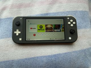 Nintendo Switch 256GB CAMBIATO O VENDUTO