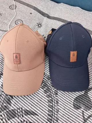 Lote 3 Gorras: Marrón, Azul y Negra