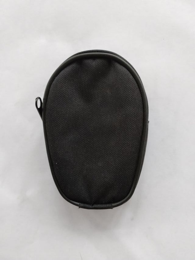 Manette in metallo con chiavi