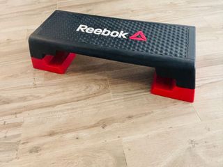 Reebok Step Bench nera e rossa