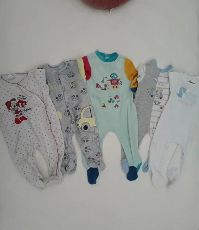 Pijama bebé 5 piezas