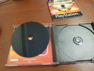 PlayStation 1 - PS1 - This is Football
