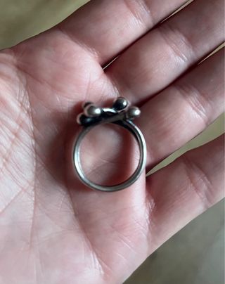 Anillo plata con bolitas