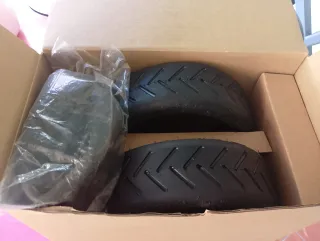 2 Ruedas Patinete Xiaomi.
A estrenar.