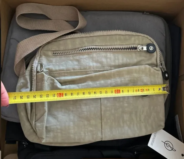 Bolso de hombro nylon beige