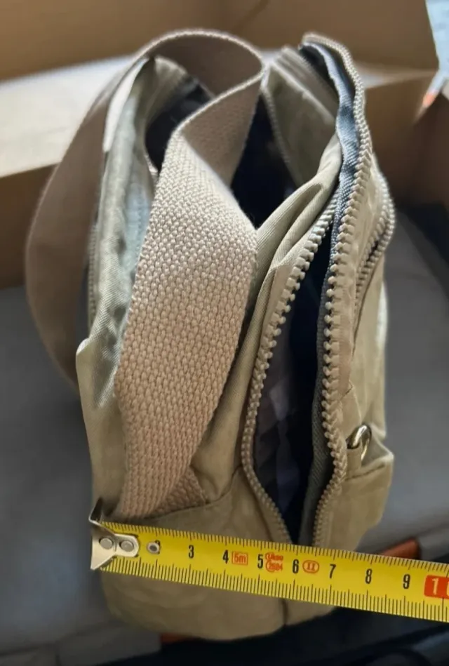 Bolso de hombro nylon beige