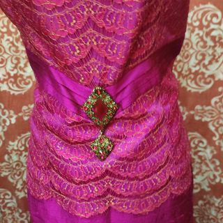 Traje Madrina Intercostura T44 Morado