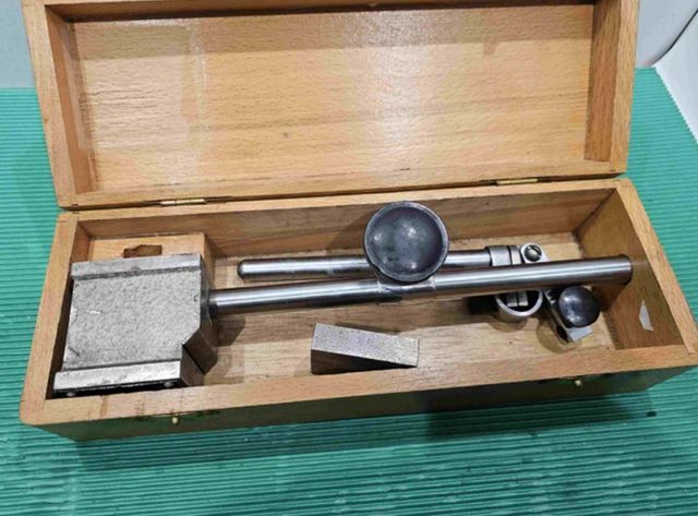 AGFOR SOPORTE IMANTADO PARA RELOJ COMPARADOR