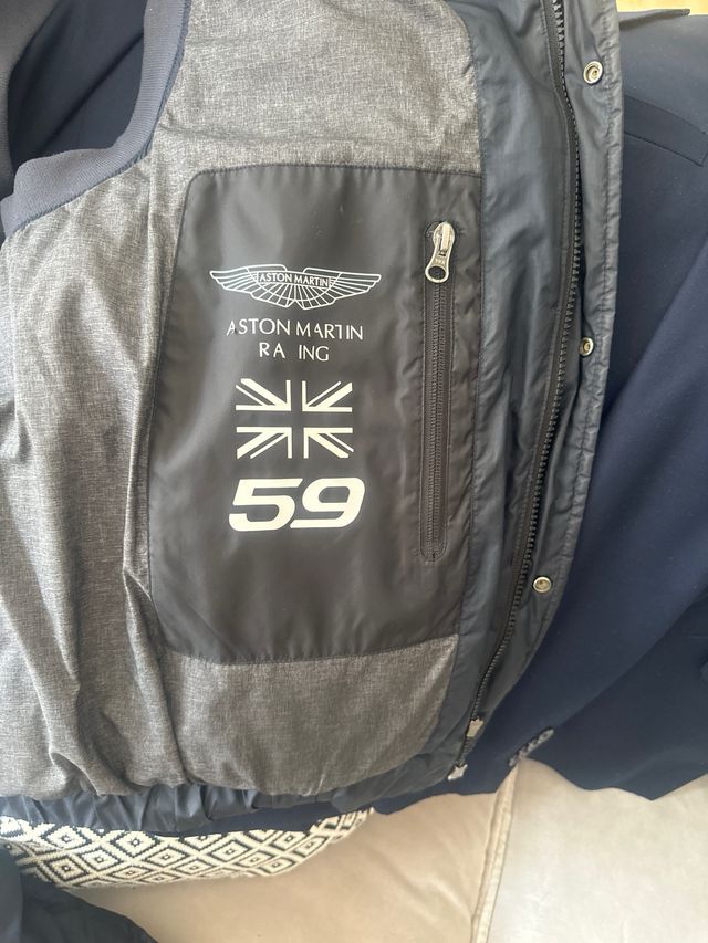 Chaleco Hackett Azul Marino Talla 4XL.