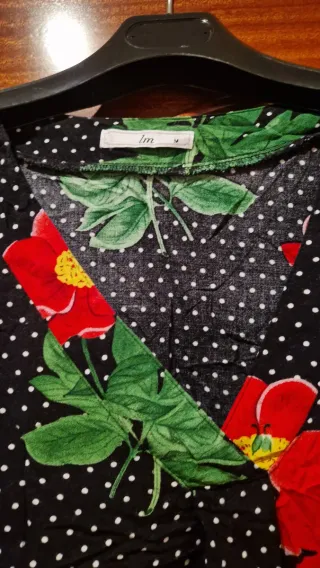 Blusa lm estampada flores lunares M