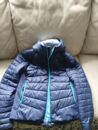 Piumino Decathlon Quechua tg 14/15 anni