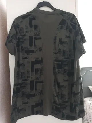 Camiseta Domyos verde militar hombre