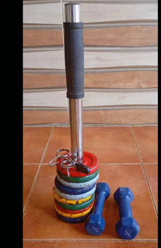 Equipo de pesas y accesorios de gimnasio