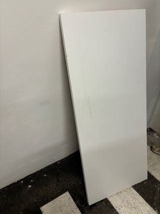 Patas de mesa metálicas blancas + mesa.