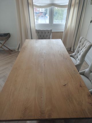 Mesa comedor madera tropical