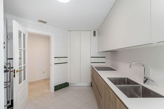 Piso en venta en Camino de Ronda - Rosaleda en Granada