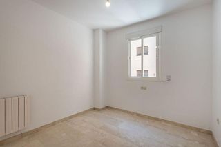 Piso en venta en Camino de Ronda - Rosaleda en Granada