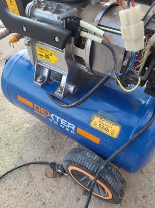 Compresor Dexter Power para reparar o para piezas 