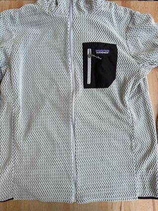 Sudadera Patagonia M
Nueva sin uso, con etietiquet