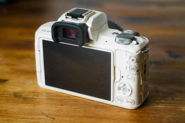 Canon M50 + Adaptador Viltrox EF-EOS M