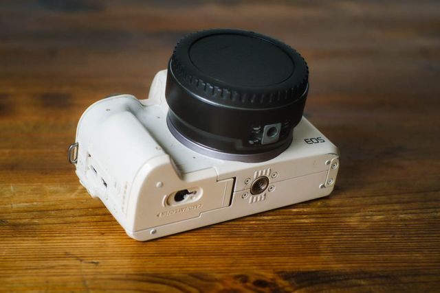 Canon M50 + Adaptador Viltrox EF-EOS M