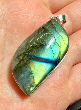 Colgante Navette de Labradorita en Plata