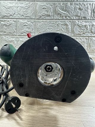 Bosch Fresadora con maletín 1400 W 240 V