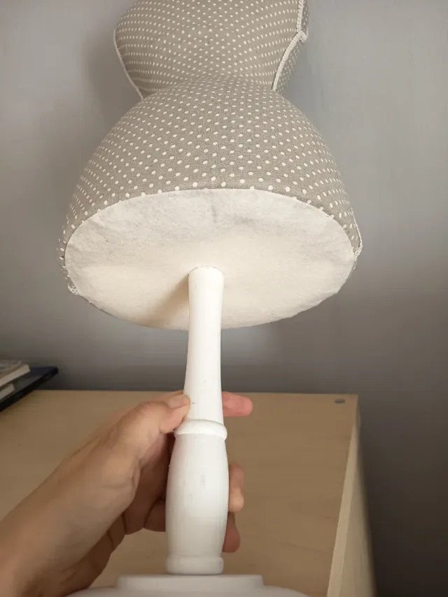 Busto costura forrado lunares pequeño, decoración