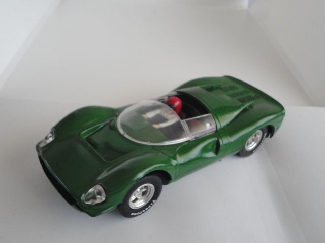 Scalextric Ferrari GT 330 Altaya Verde Pintado