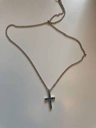 Colgante Suarez Cruz Plata con Topacios Azules