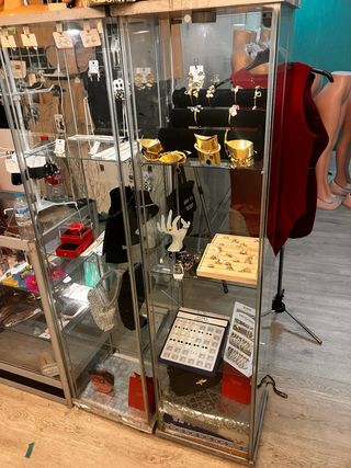 Mobiliario de tienda. PREGUNTAR PRECIO.