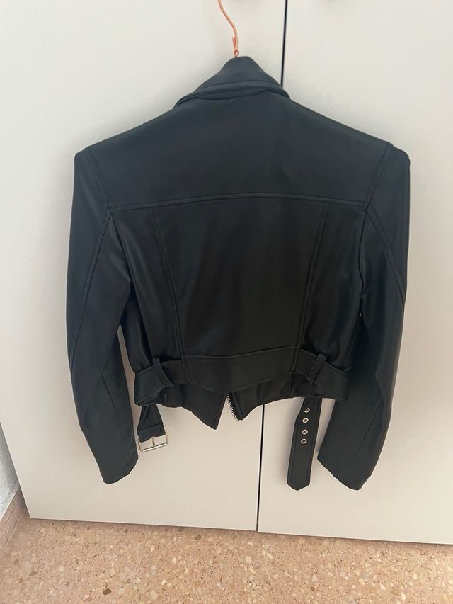 Cazadora Biker Polipiel Negra Stradivarius