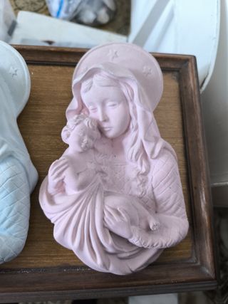 Statua Madonna Bambino Gesso Azzurro Rosa