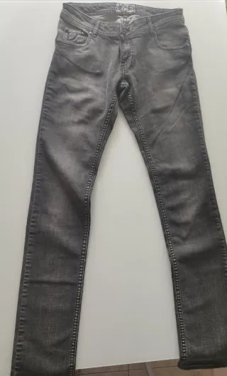 Pantalón vaquero  gris  de la marca Lois  T 37/29