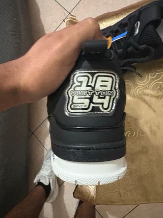 Louis Vuitton LV Skate Nere