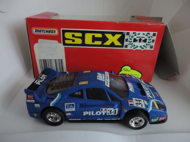 Scalextric Ferrari F40 Pilot Caja