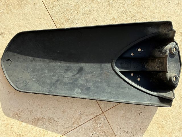 Cubrecolín Yamaha Jog RR Negro