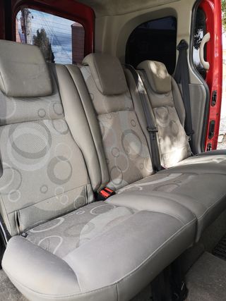 RENAULT KANGOO/08 NECESITA CAMBIO MOTOR PARTICULAR