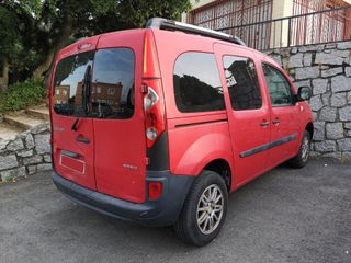 RENAULT KANGOO/08 NECESITA CAMBIO MOTOR PARTICULAR