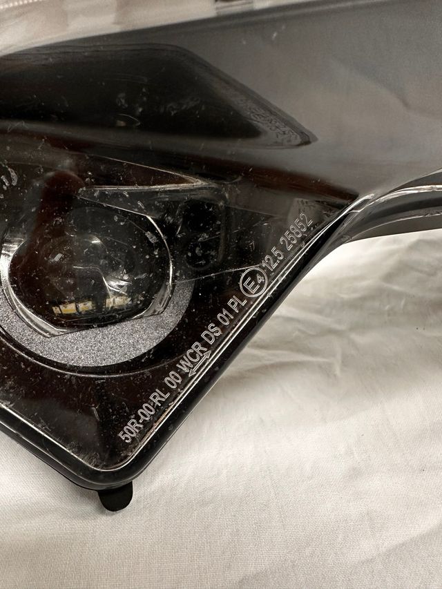 Faro anteriore Ducati Panigale V4